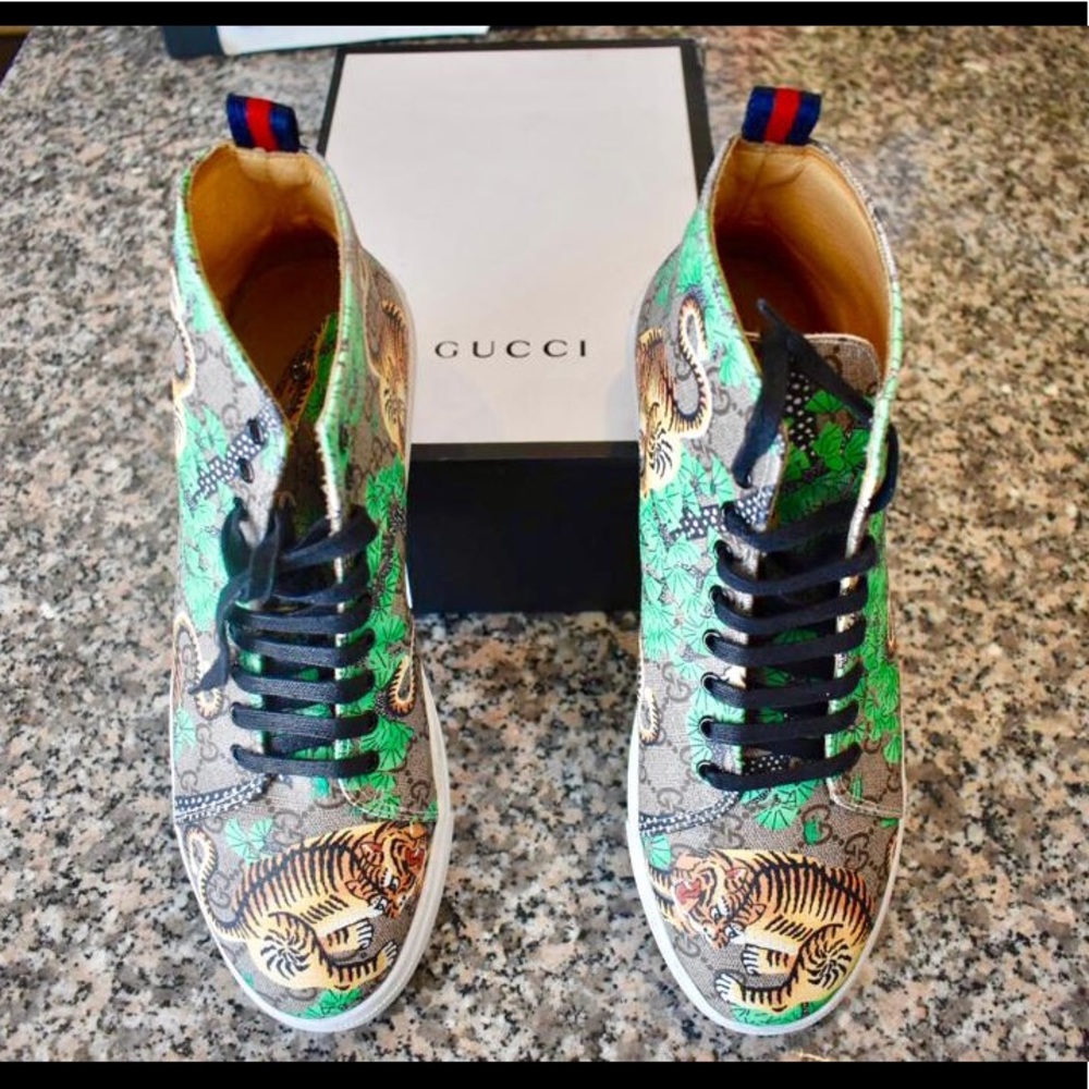 Gucci sneakers